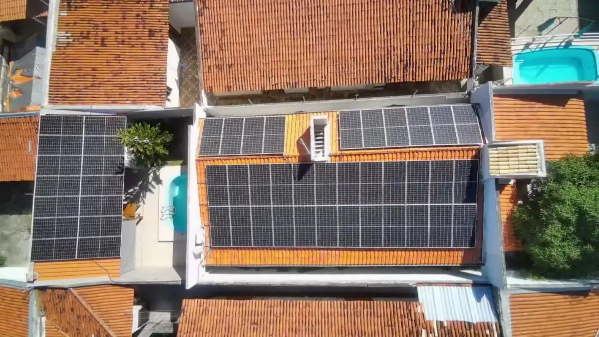 Obra de energia solar realizada pela Jatobá – foto 9