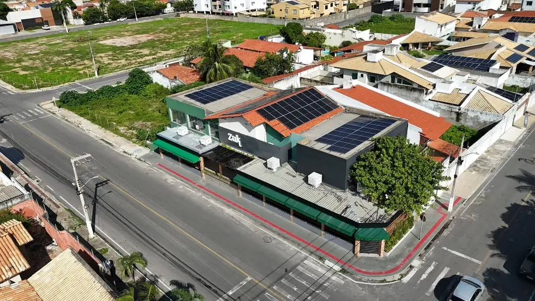 Obra de energia solar realizada pela Jatobá – foto 6