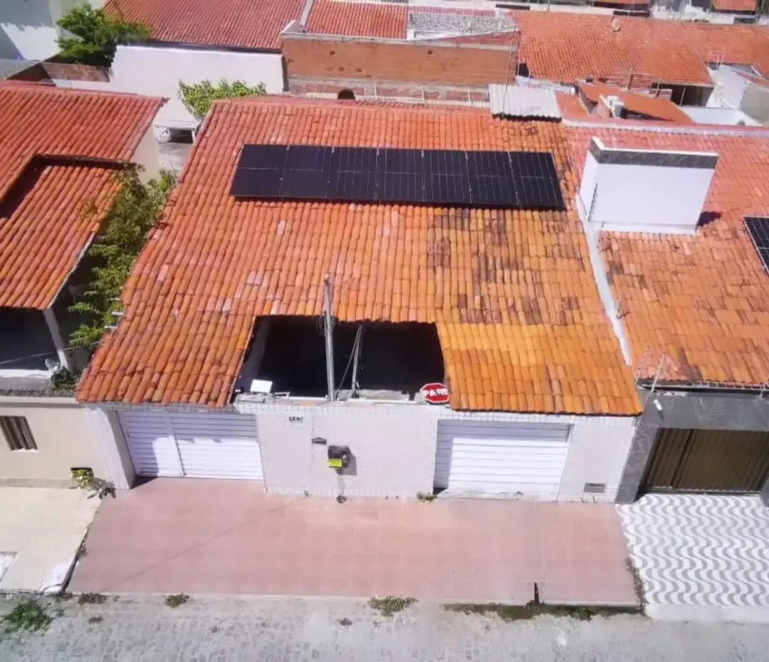 Residência com energia solar – Aruana, Aracaju – SE